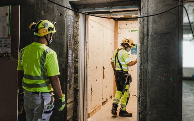 Асансьори KONE за употреба по време на строителство